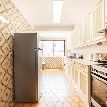 Charming Bright In Anjos Apartamento Lisboa